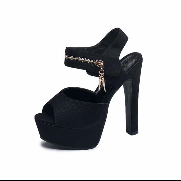 Wide-heeled platform sandals - shopwomanstore