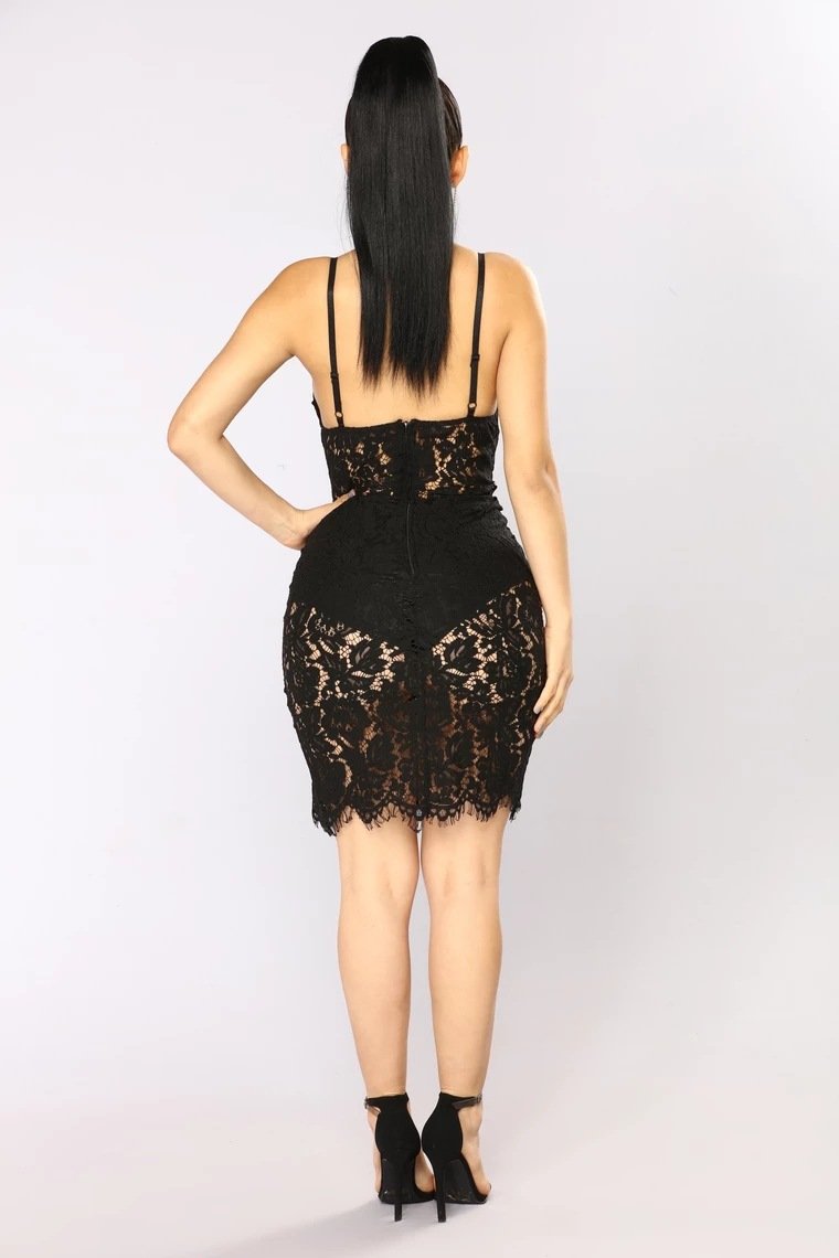 Sexy Lace Skinny Hip Nightclub Dress - shopwomanstore